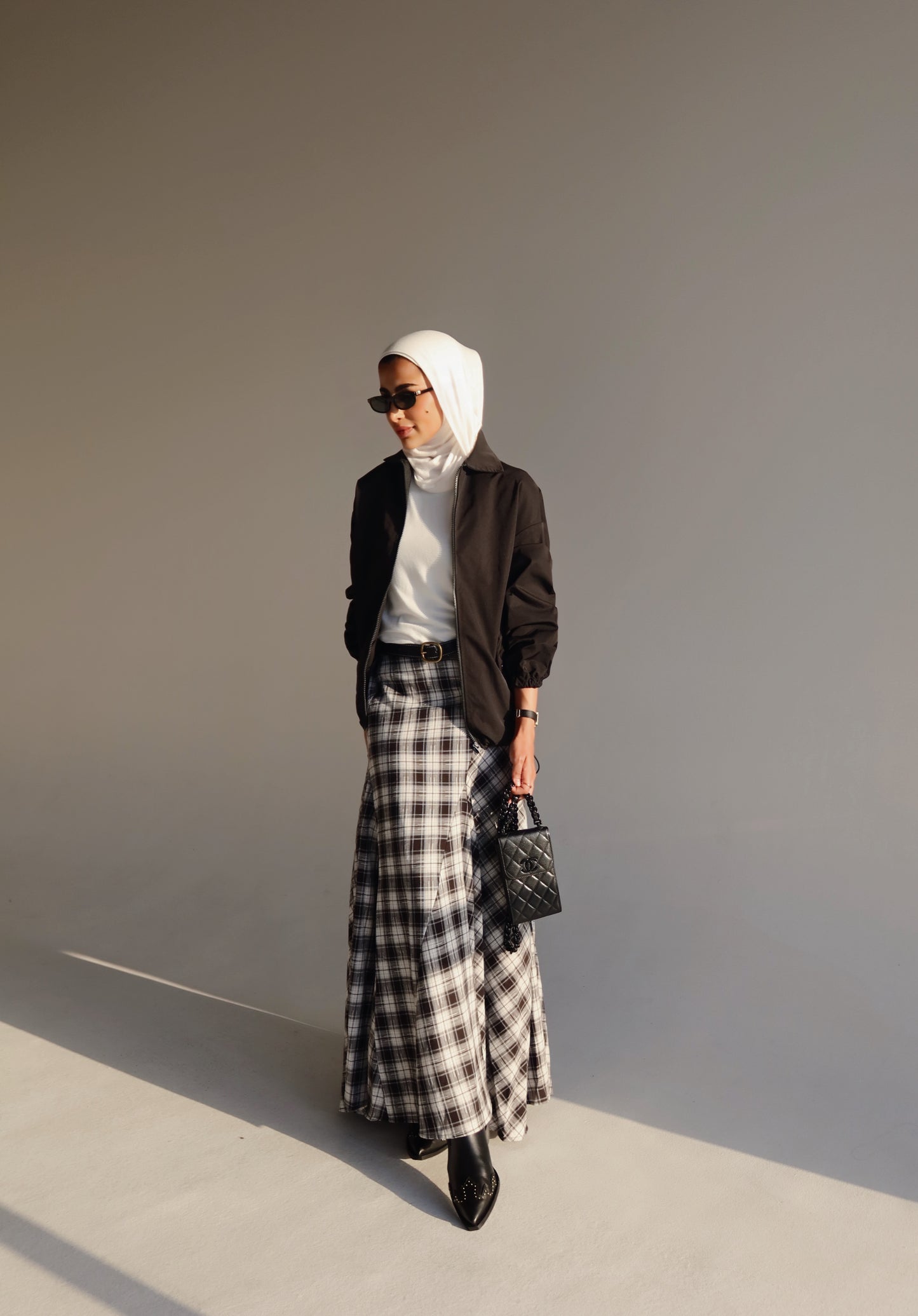 Plaid skirt ( black )