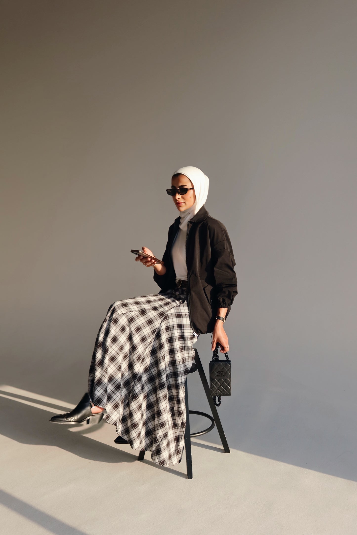 Plaid skirt ( black )