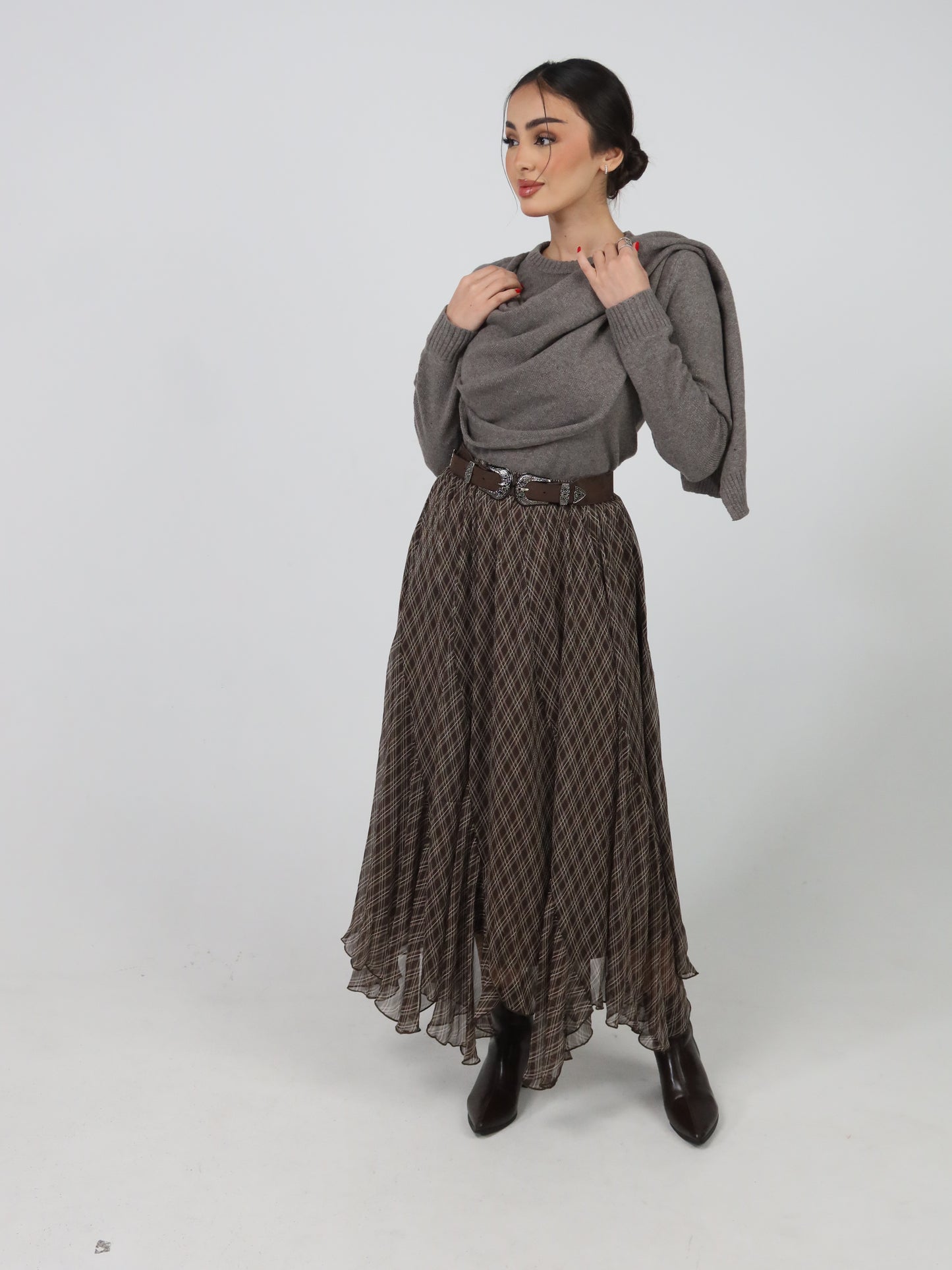 Brown plaid skirt- تنوره فقط