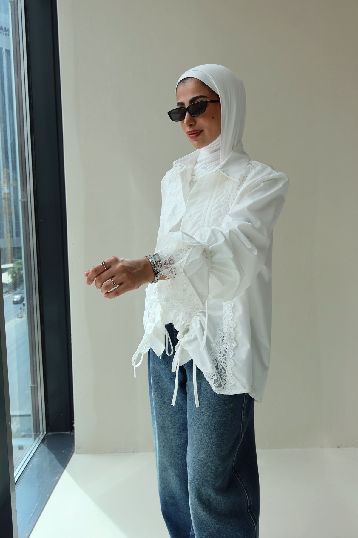 Lace shirt ( white )