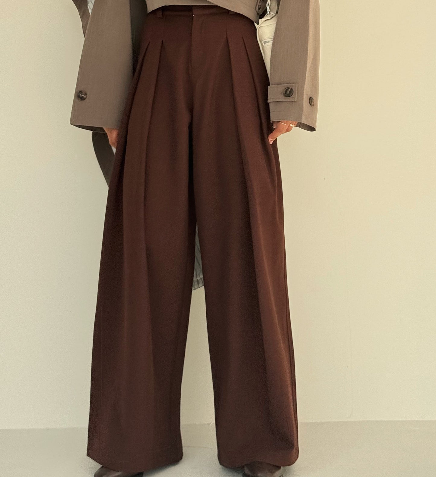 Mahogany trouser