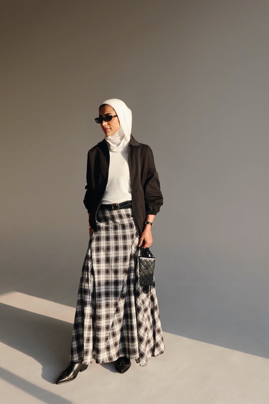 Plaid skirt ( black )