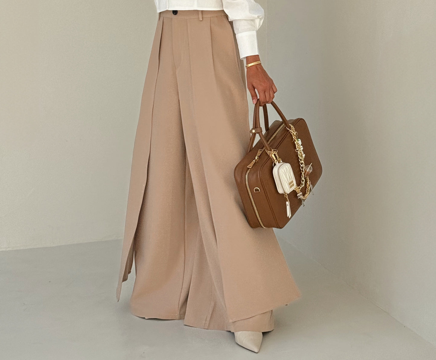 Spliced Trouser (beige)