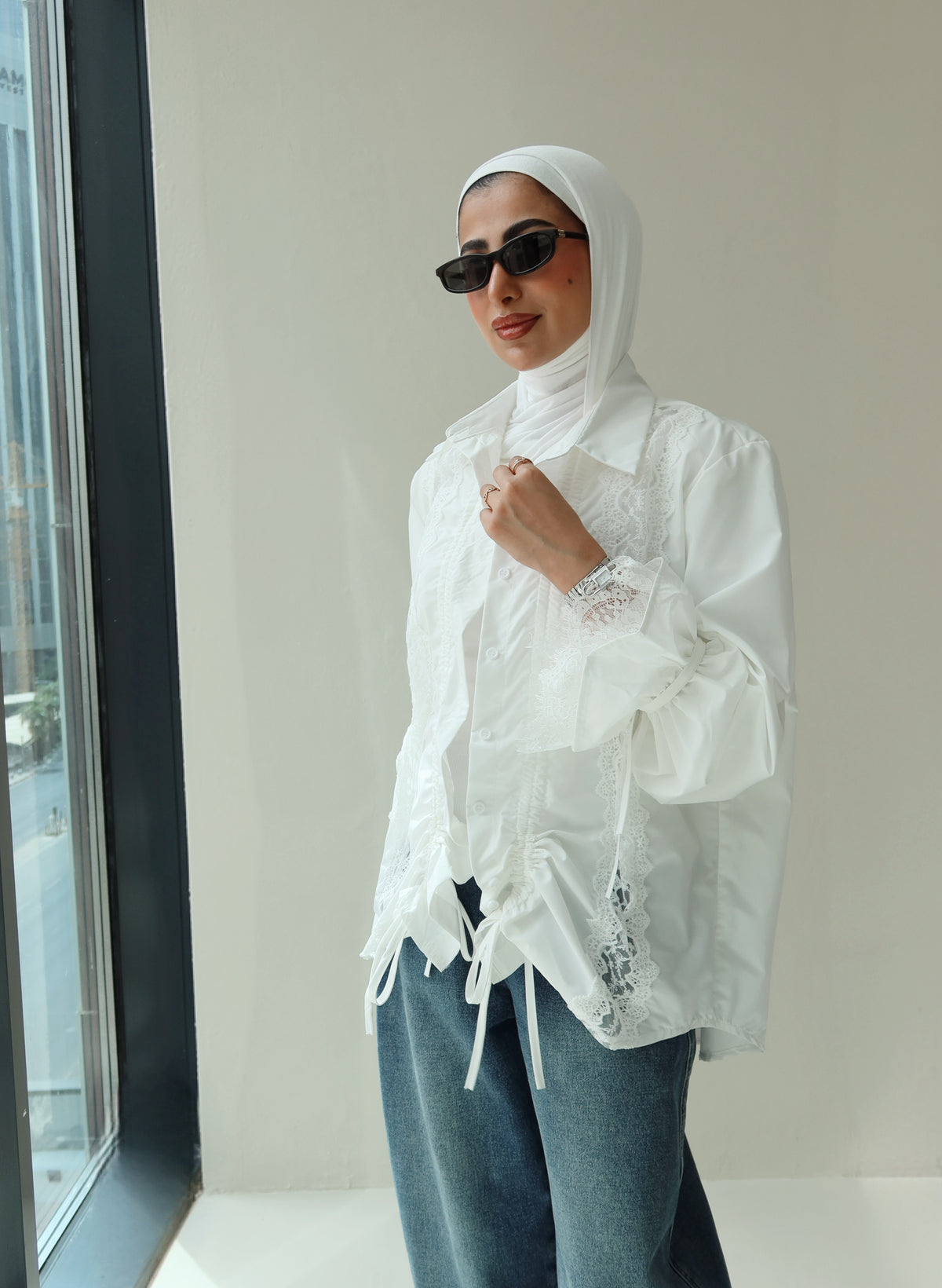 Lace shirt ( white )