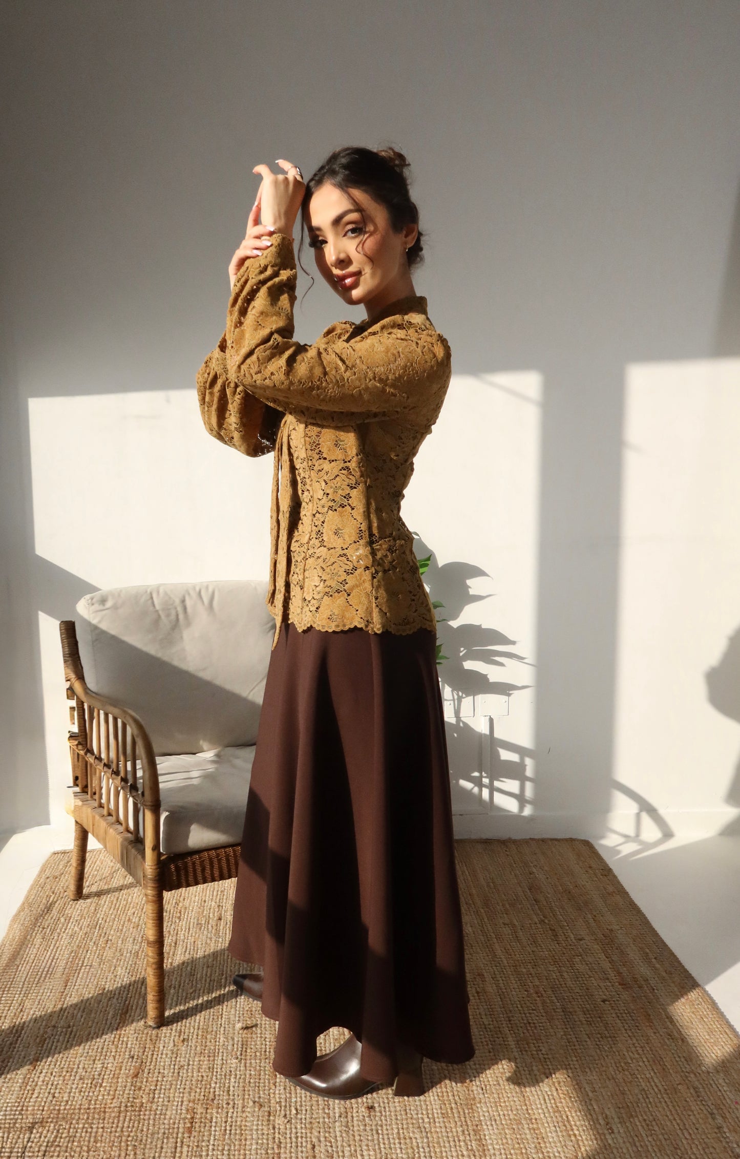 Brown skirt  - تنورة فقط