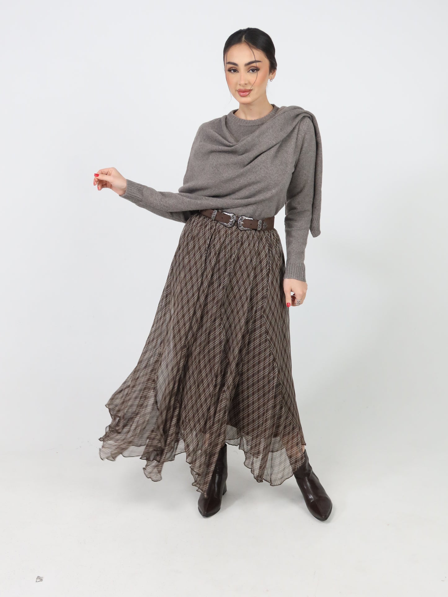 Brown plaid skirt- تنوره فقط