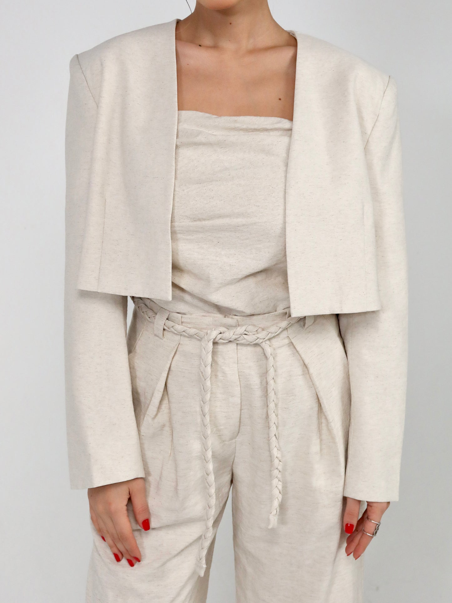 Ecru 3 Pieces Set بدلة ٣ قطع